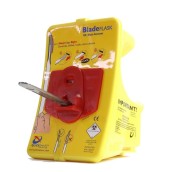 Oddělovač skalpelových čepelek Qlicksmart BladeFlask, kapacita 100 čepelek
